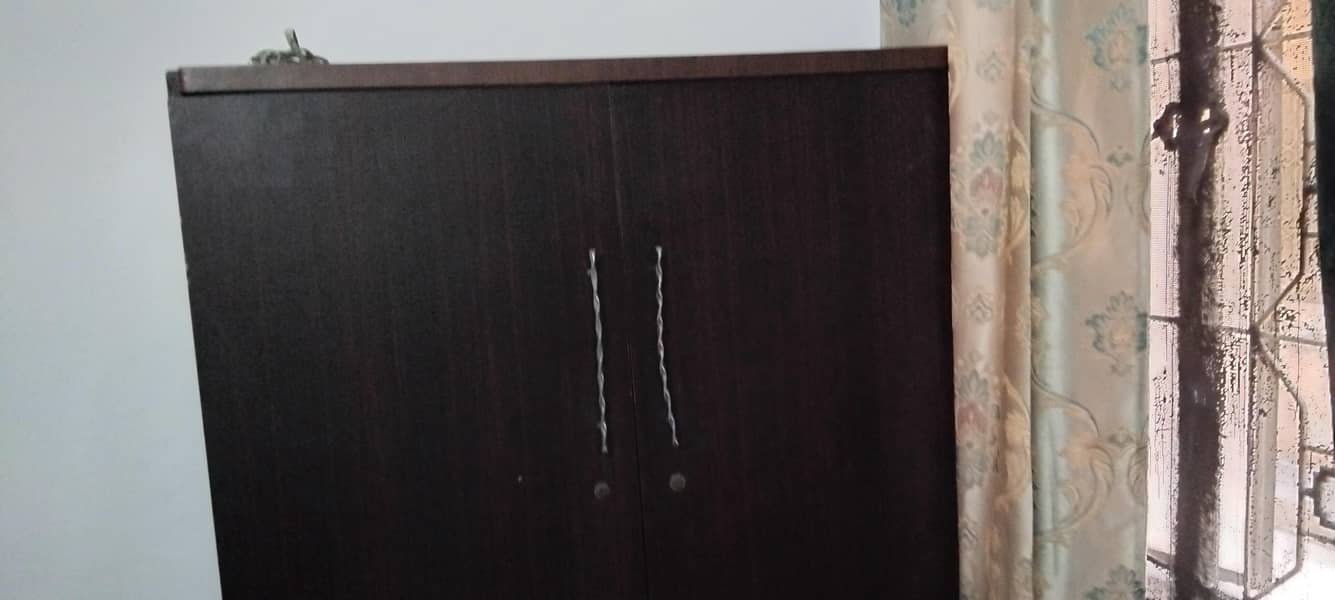 double door wardrobe 3
