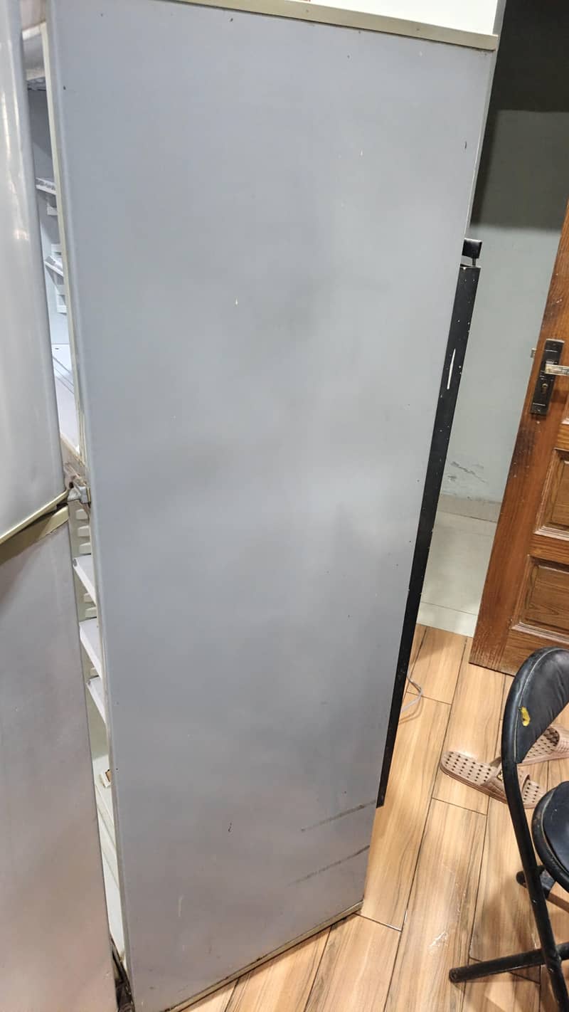 pel refrigerator 0