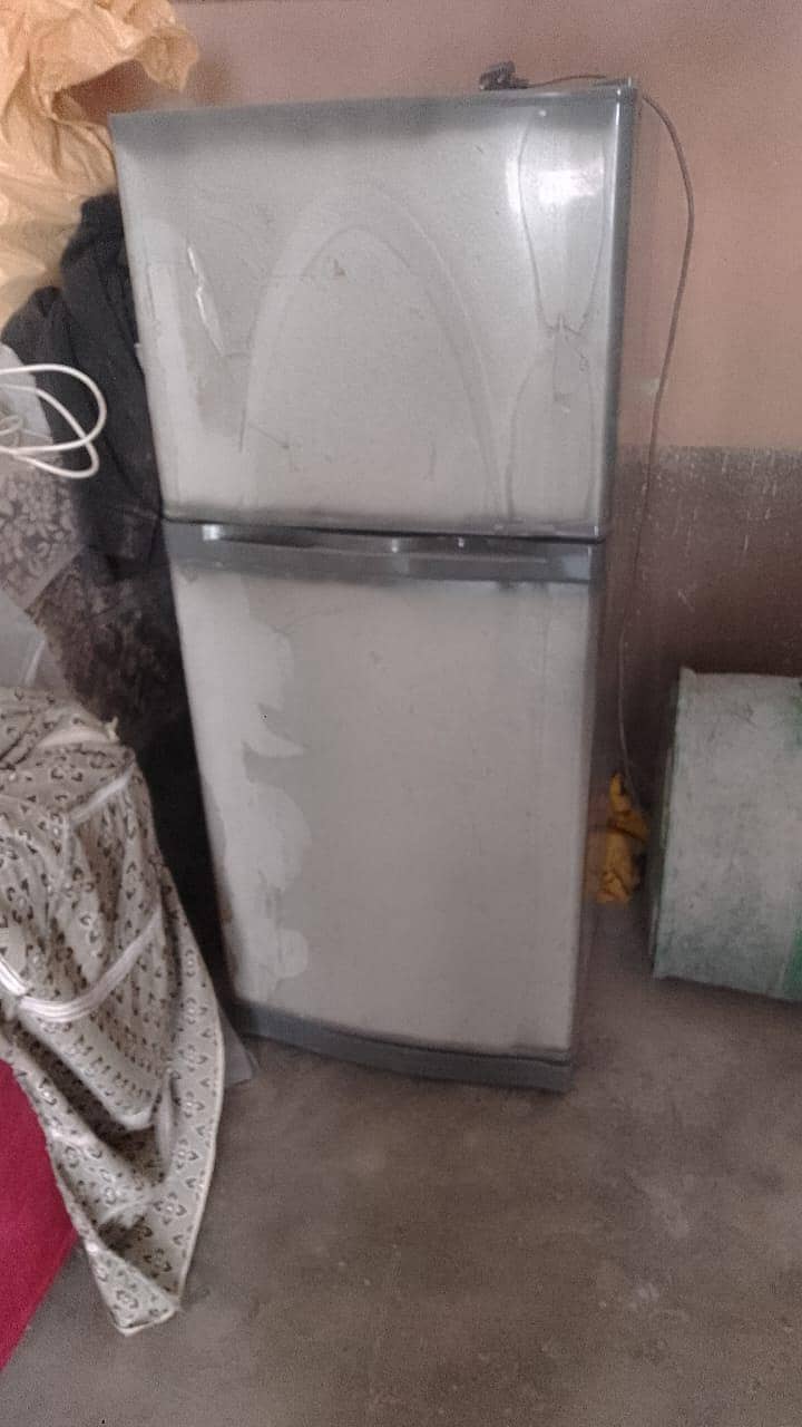 dawlance fridge 1