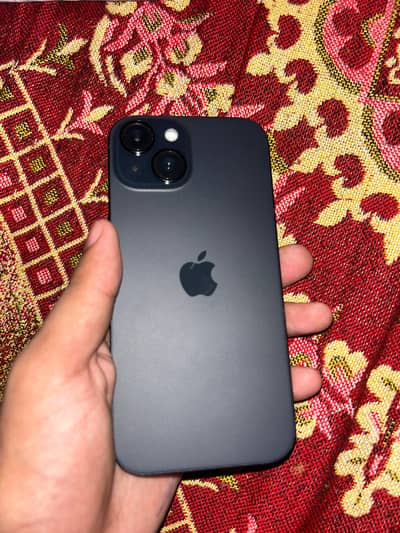 Apple iPhone 15