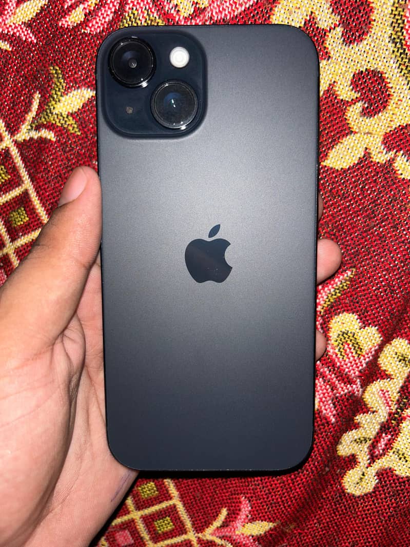Apple iPhone 15 1