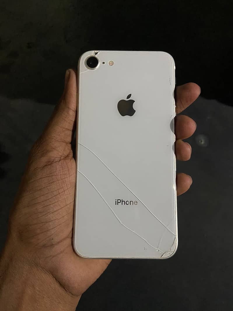 Apple iPhone 8 0