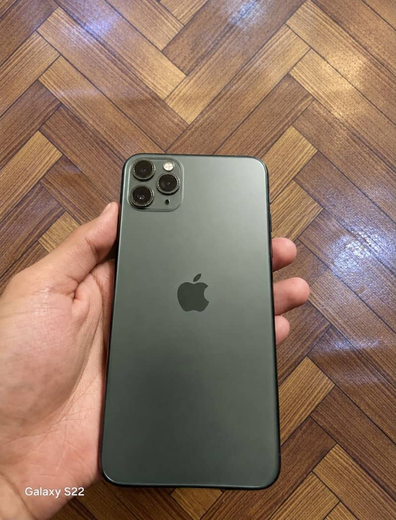 Apple iPhone 11 Pro Max 1