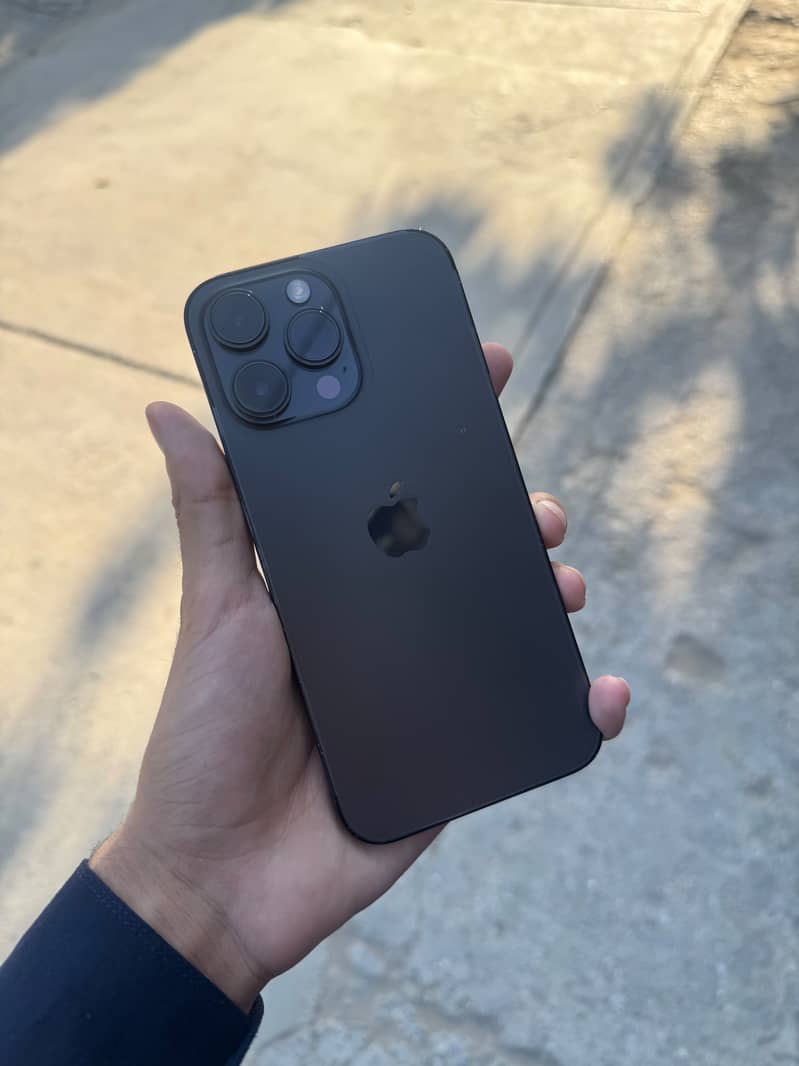 Iphone 14 PRO MAX 3
