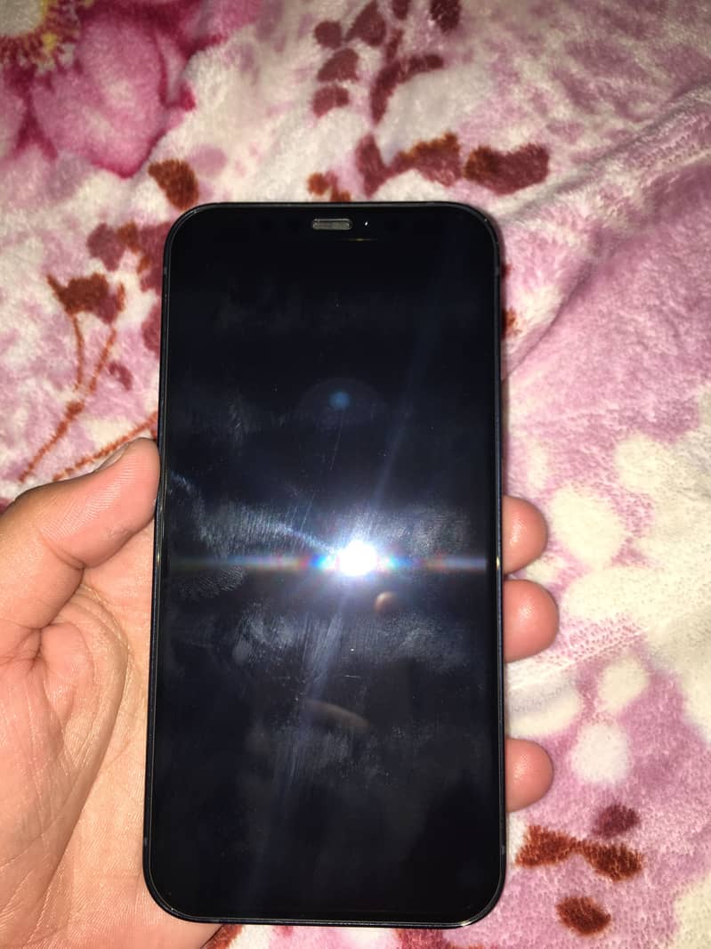 Apple iPhone 12 0