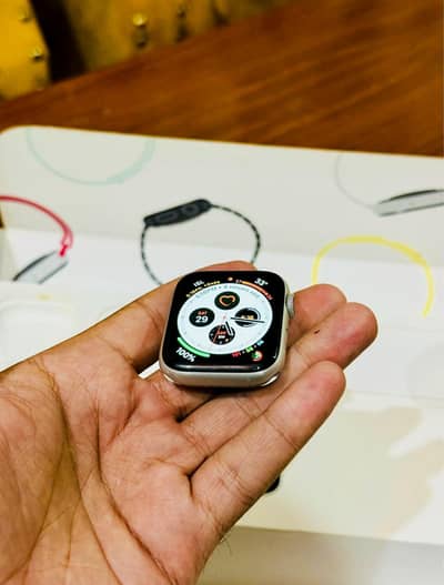 Apple watch Series 5 (44mm) GPS+ Cellular