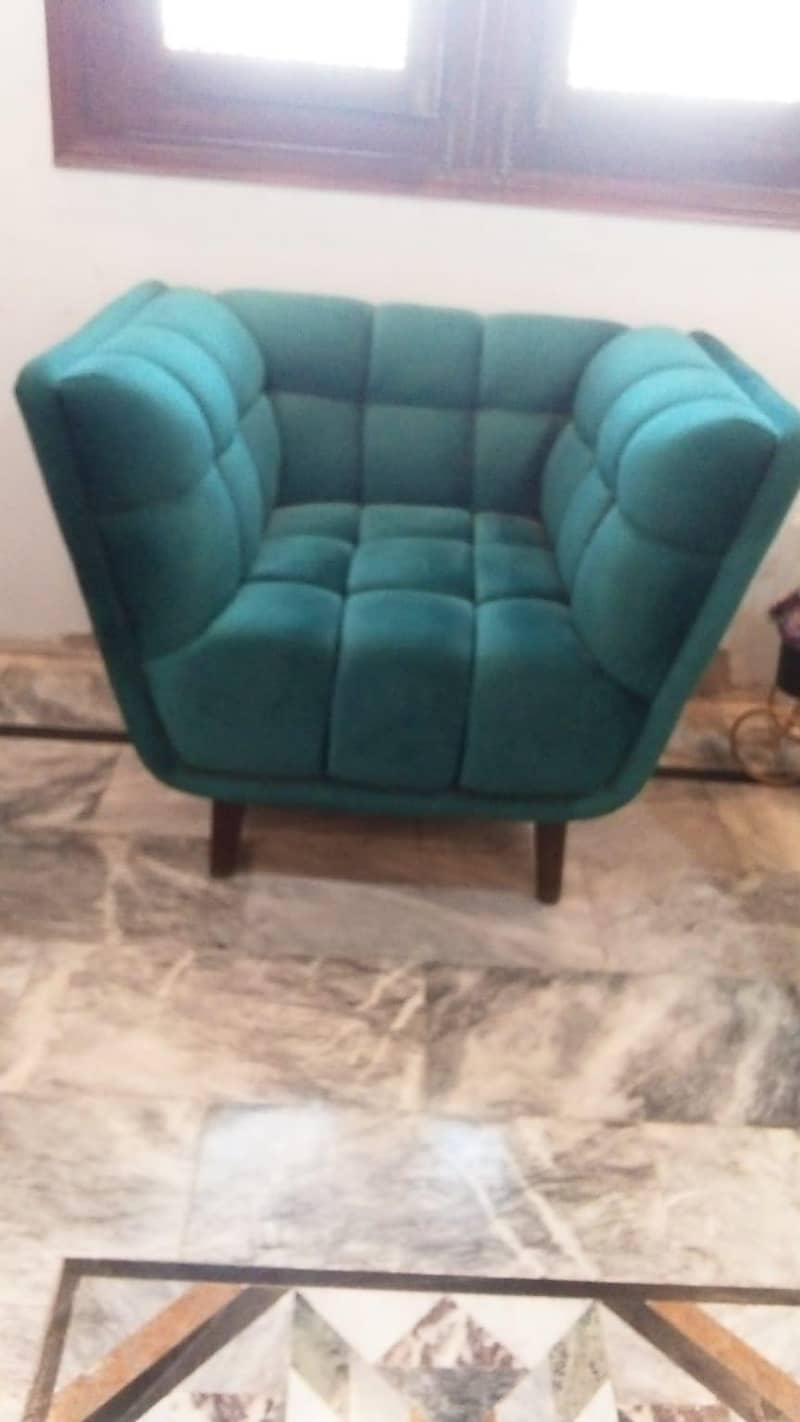 Sofa Set 5 seater 2