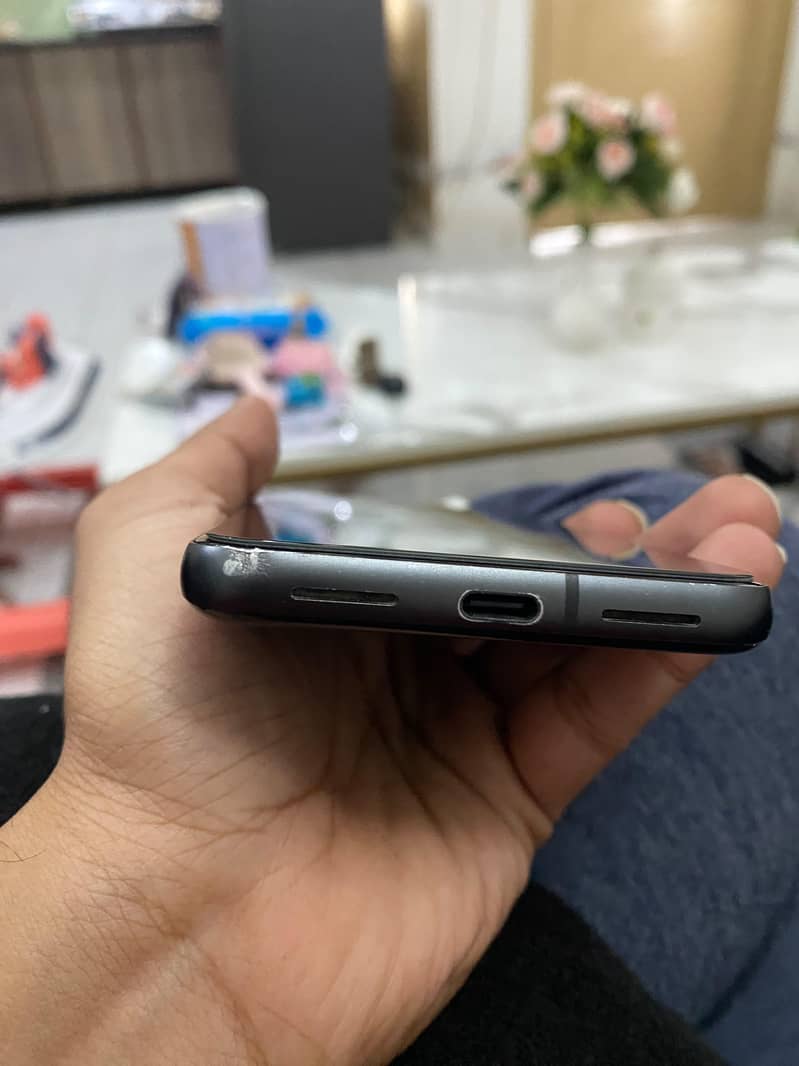 Google Pixel 8 2