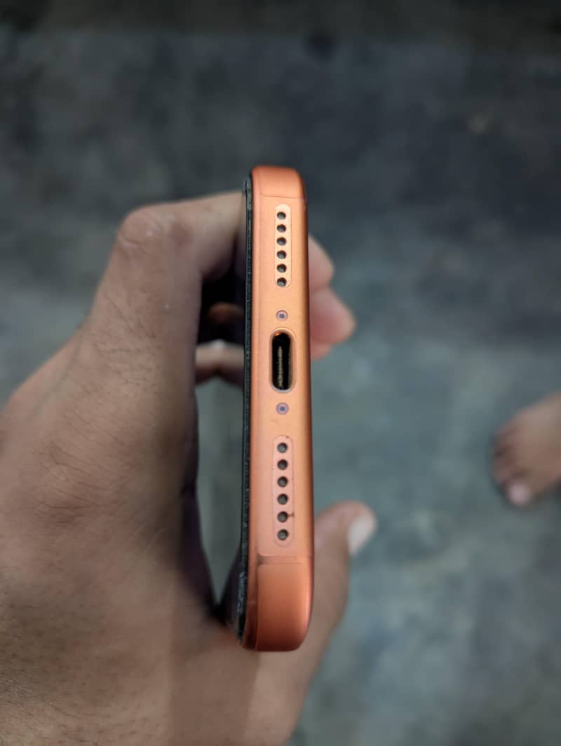 Apple iPhone 17 Pro Max 2
