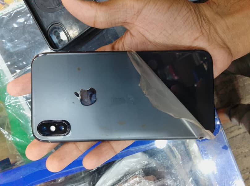Apple iPhone X 0