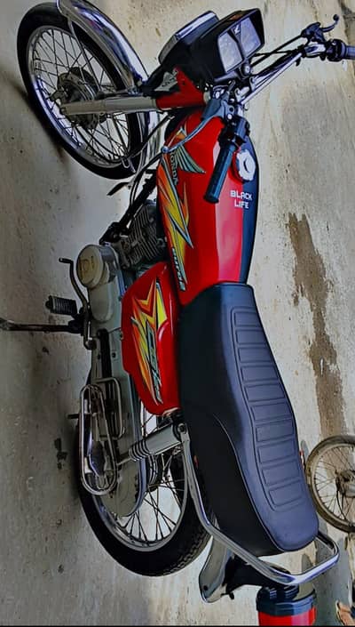 HONDA 125 21MODEL 21 KA BEE TANKII TAPA PRAA HA OR 26 KA BEE