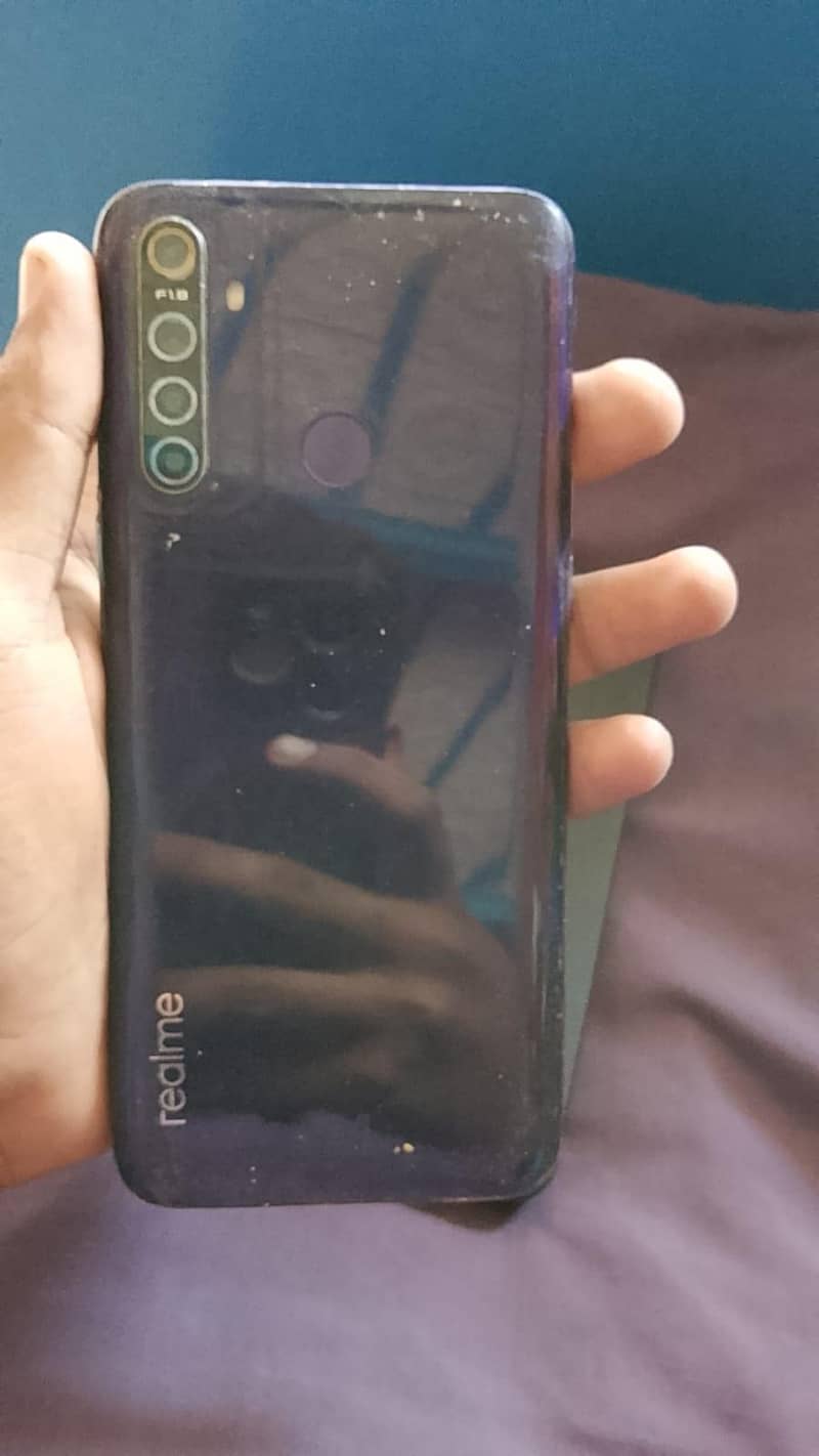 Realme 5 4