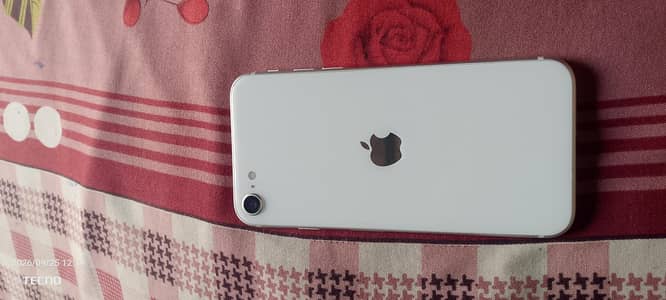 Apple iPhone SE