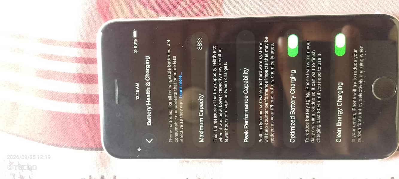 Apple iPhone SE 3