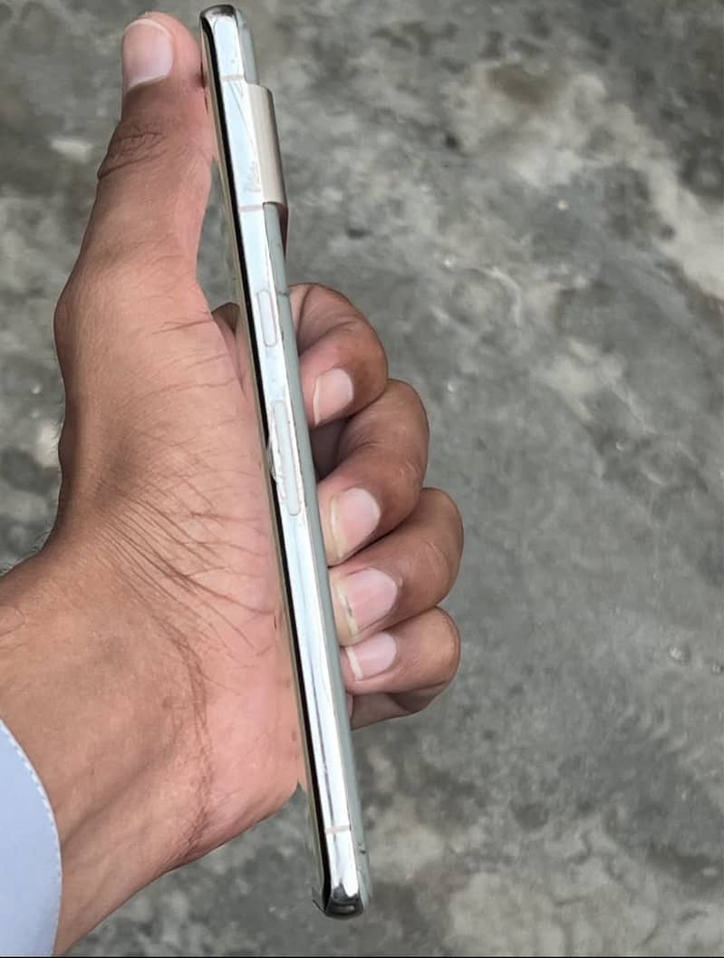 Google Pixel 7 Pro 2