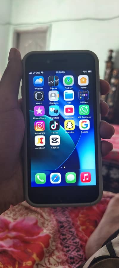 Apple iPhone SE pta approved 64gb