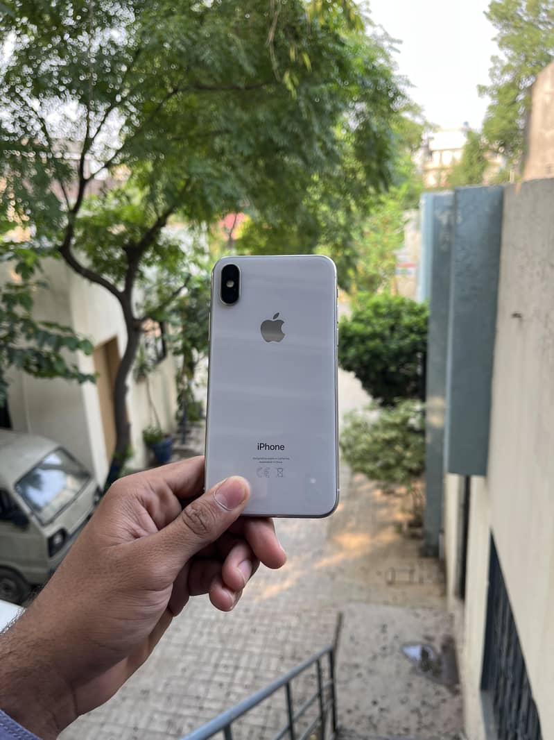 Apple iPhone X 0