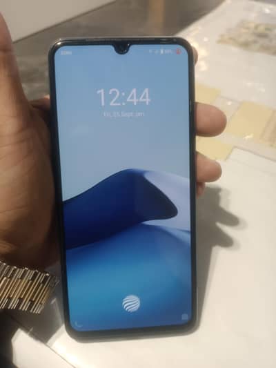 Vivo V23