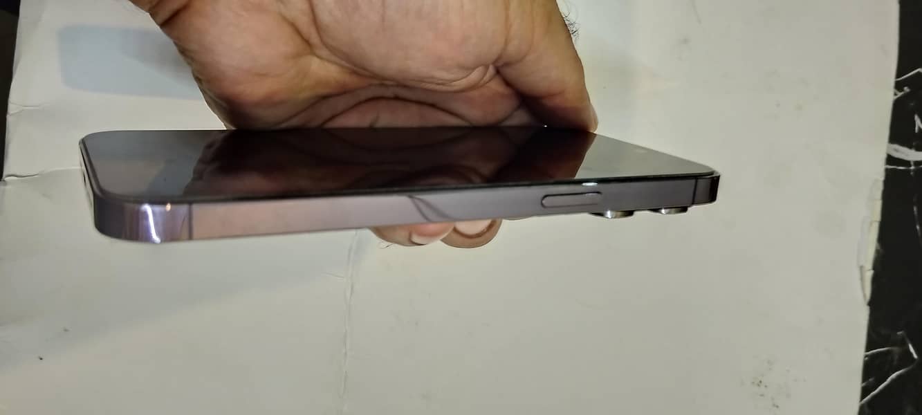 iphone 14 pro max 2