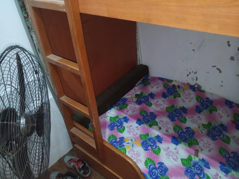 bunk bed 0