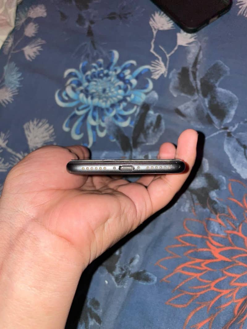 Apple iPhone 8 9
