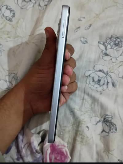 Tecno Spark 40c 4/128 Complete Saman