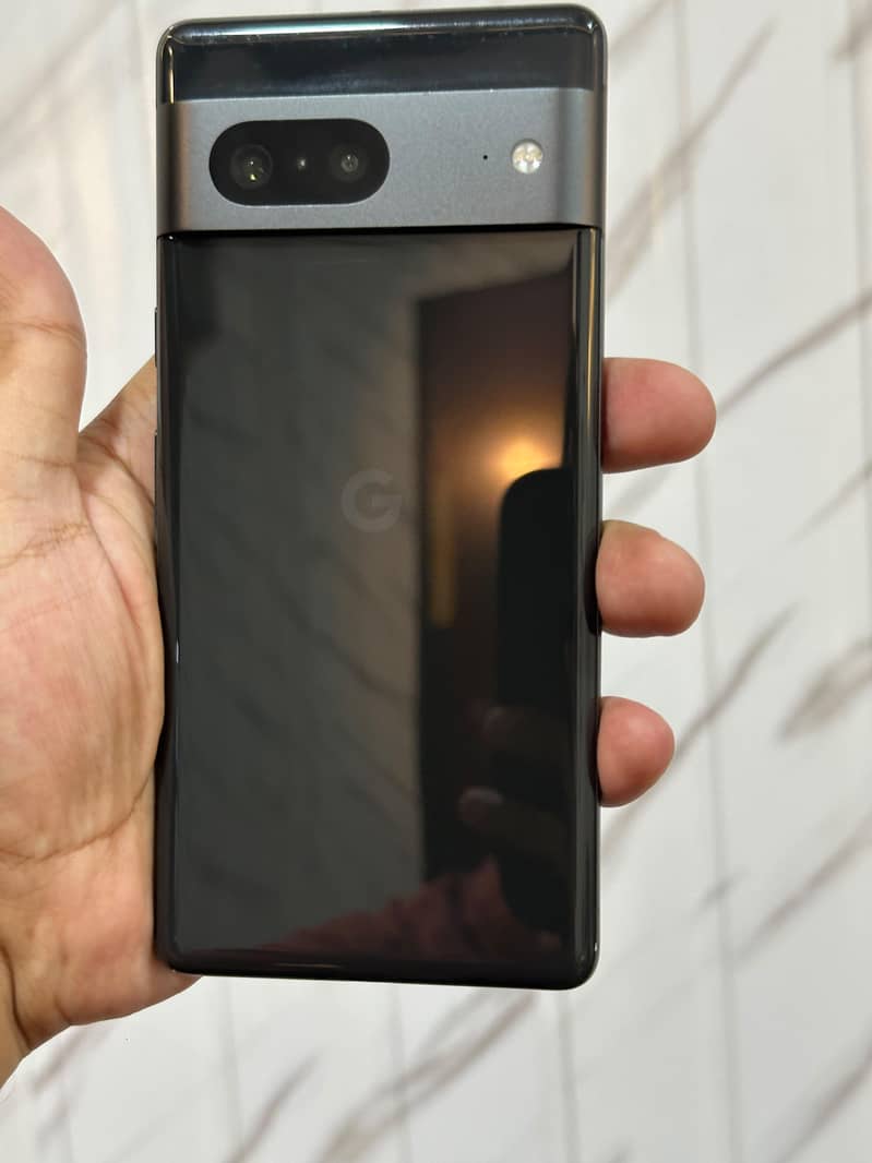 Google Pixel 7 3