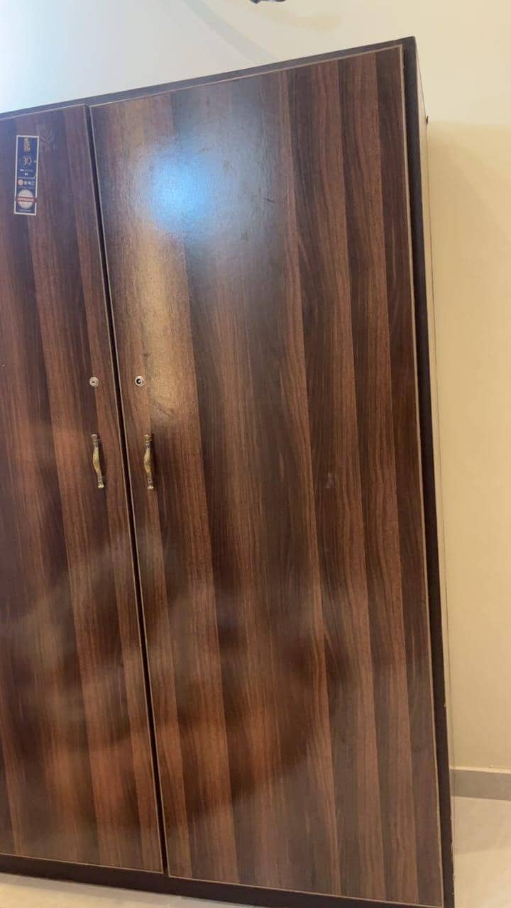 wardrobe 2