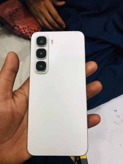 Infinix hot 60i