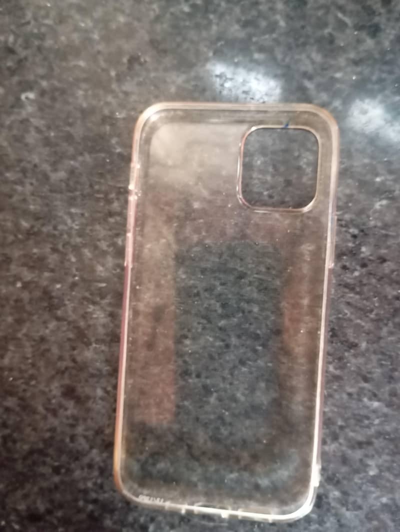 Apple iPhone 12 1