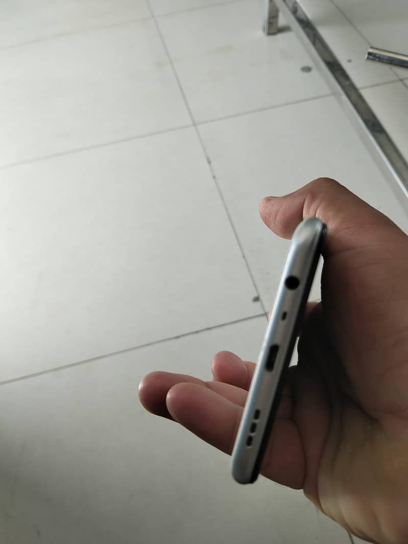 OPPO A15s 4
