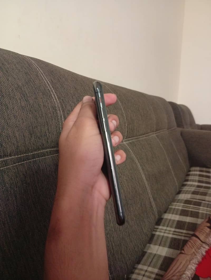 Apple iPhone X 1