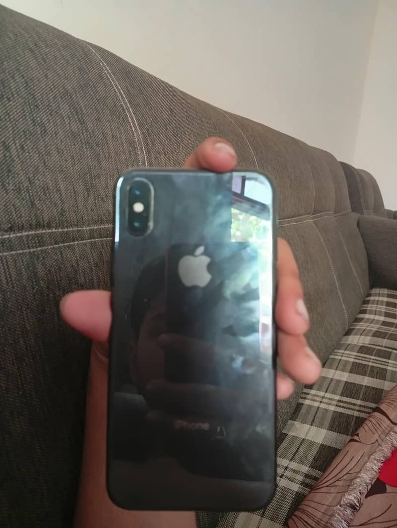 Apple iPhone X 6