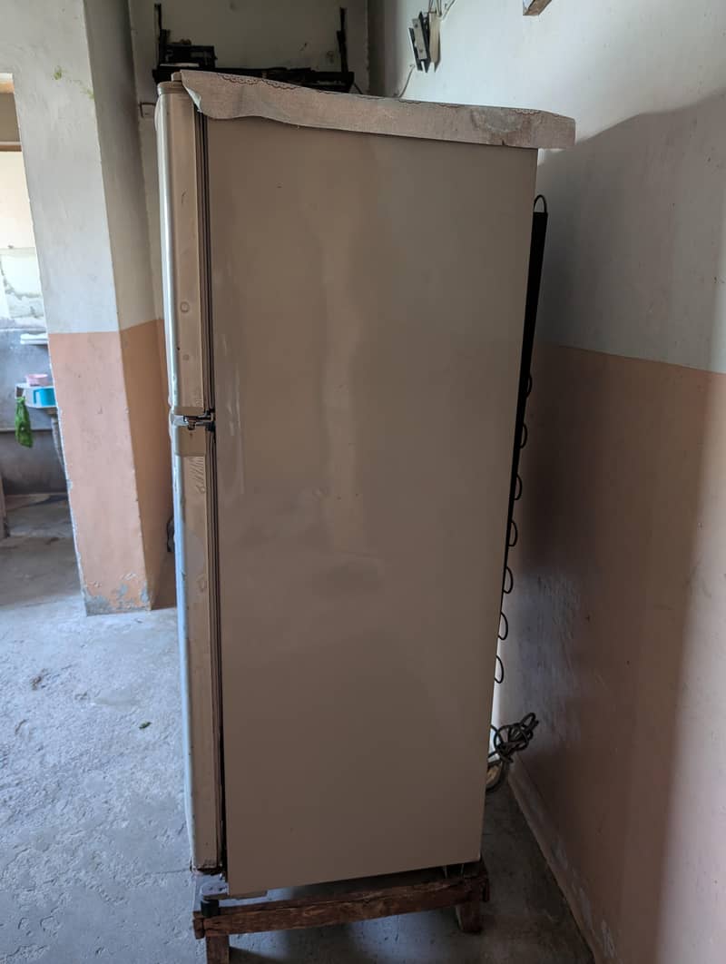Dawlance Fridge 0