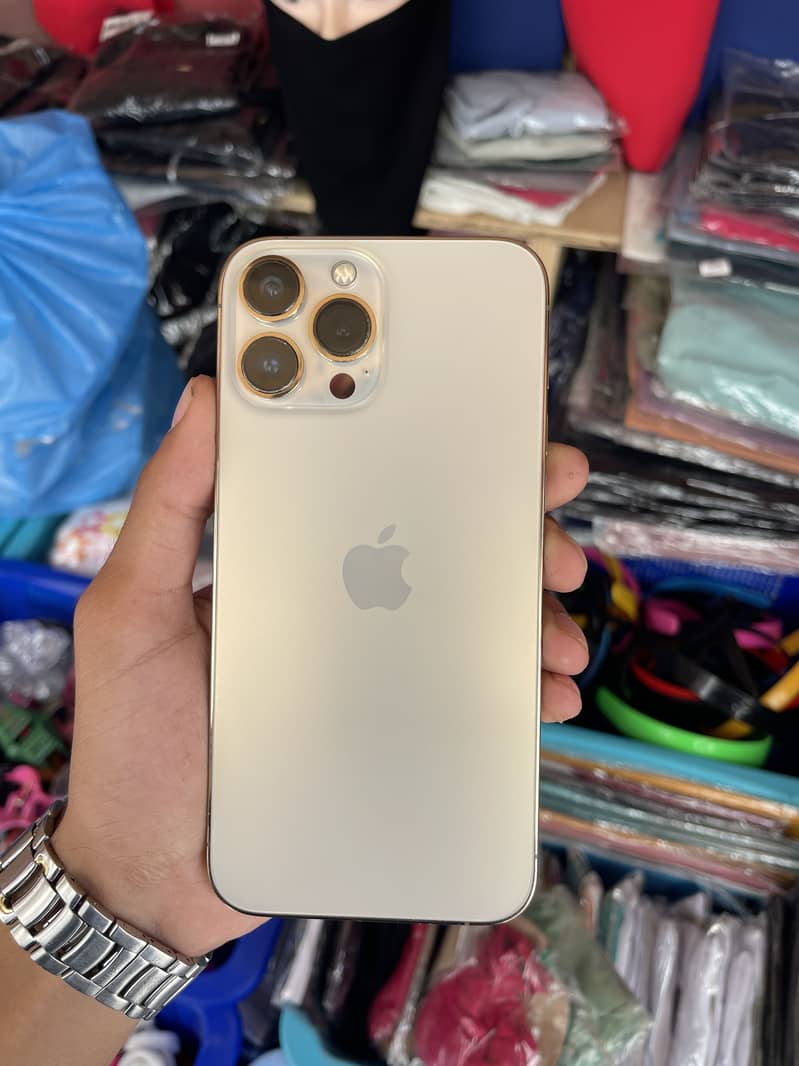 Apple iPhone 13 Pro Max 8