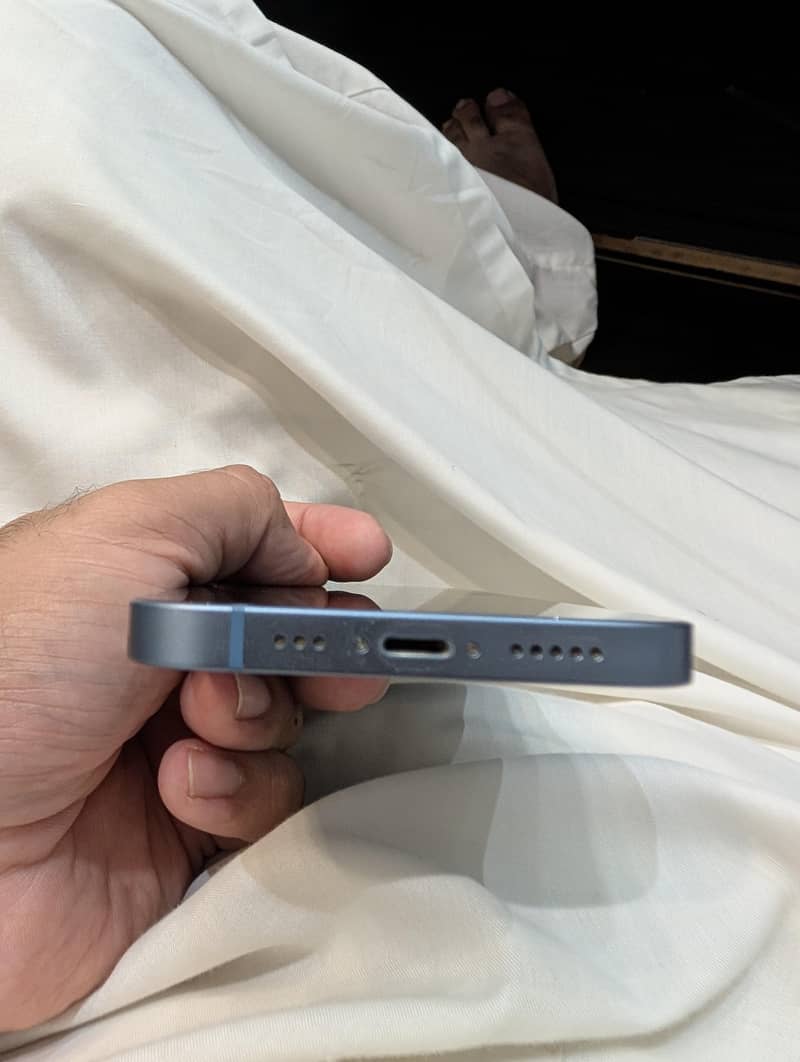 Apple iPhone 14 1