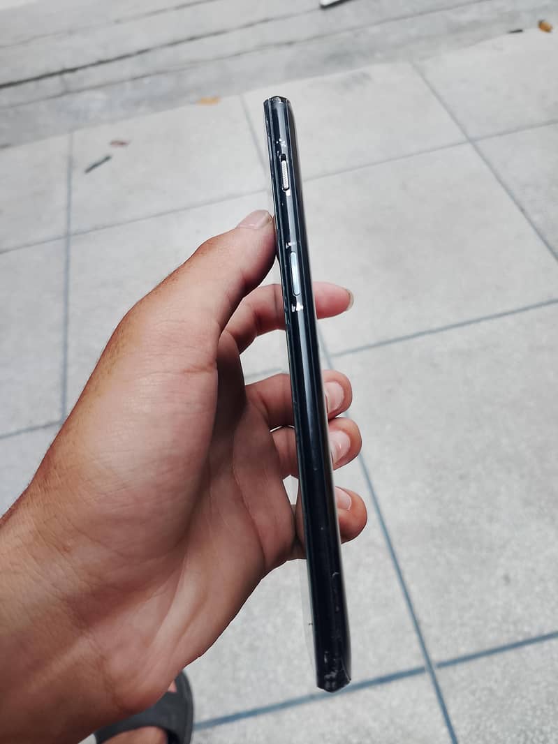 One Plus 6T 3