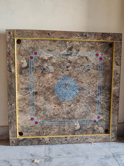 carrom board