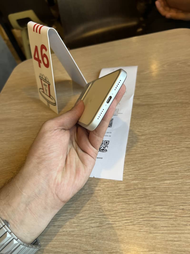 Apple iPhone 17 Pro Max 2