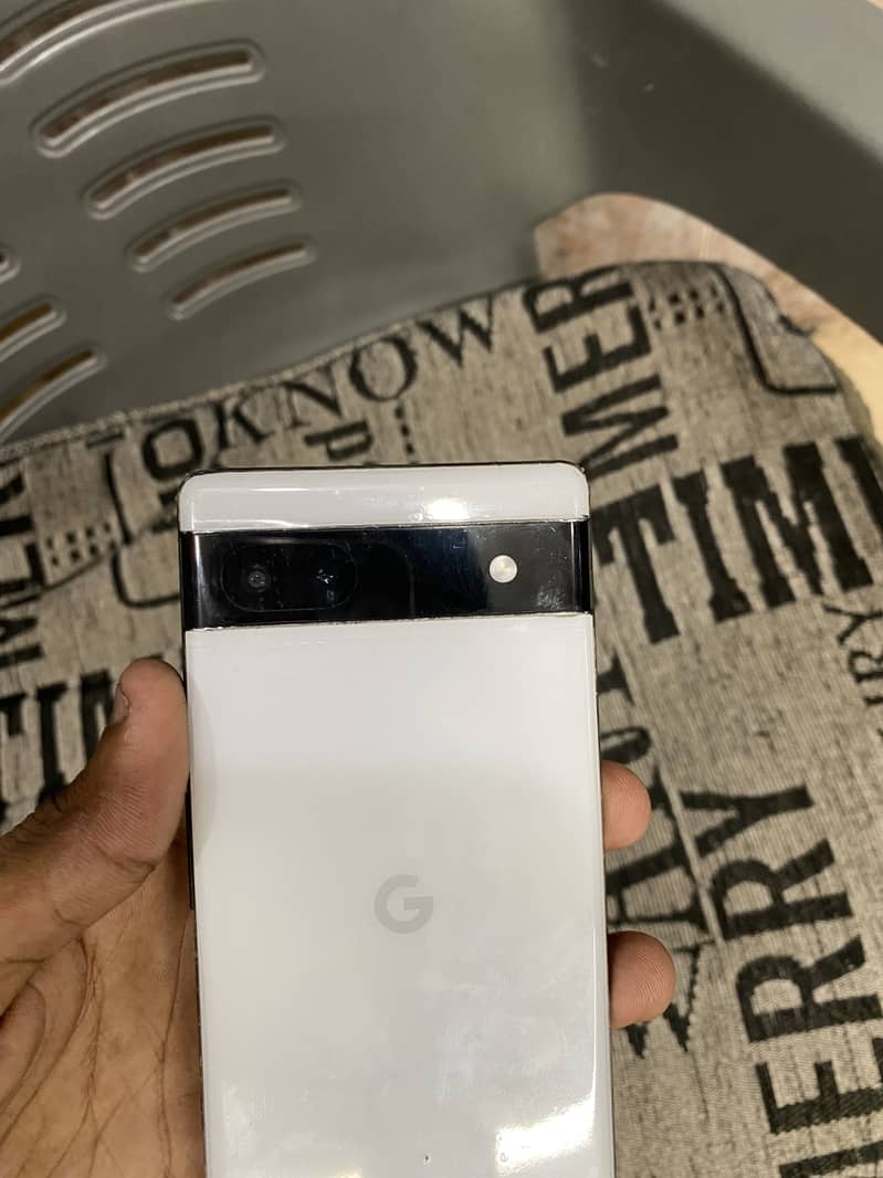Google Pixel 6a 4