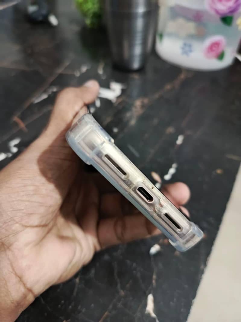 Google Pixel 8 3
