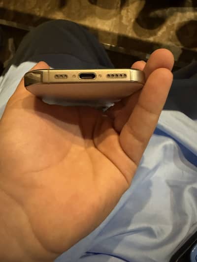 Apple iPhone 16 Pro