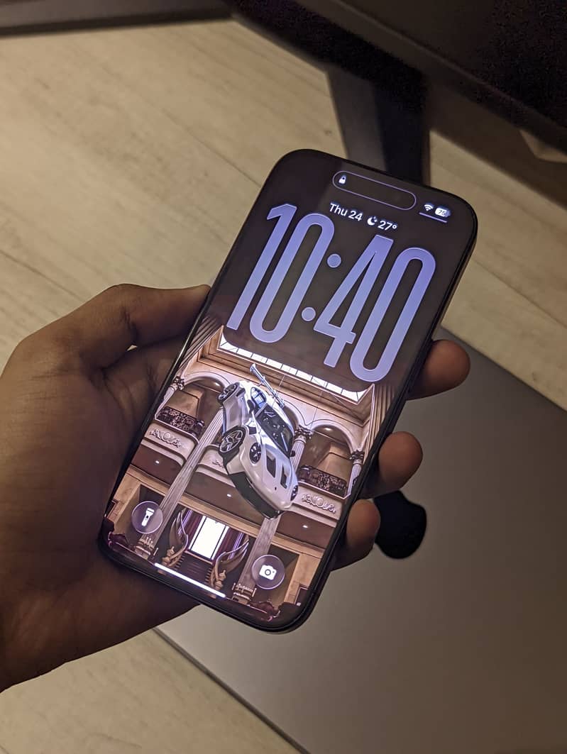 Apple iPhone 15 Pro 1