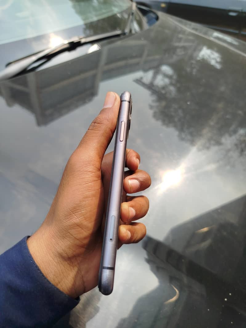 Apple iPhone 11 2