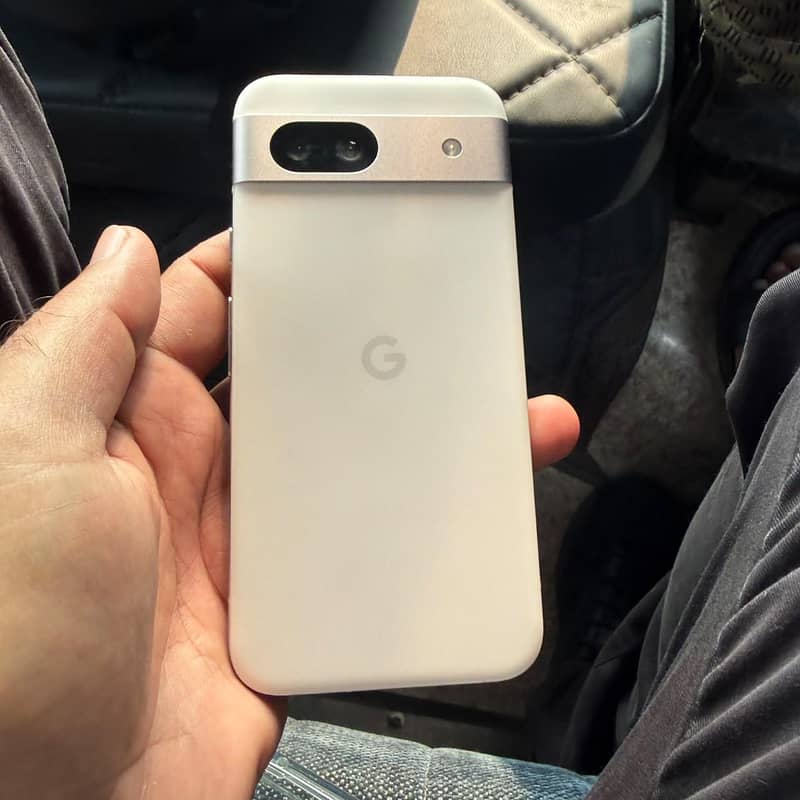 Google Pixel 8a 1