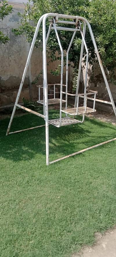 garden swing forsale