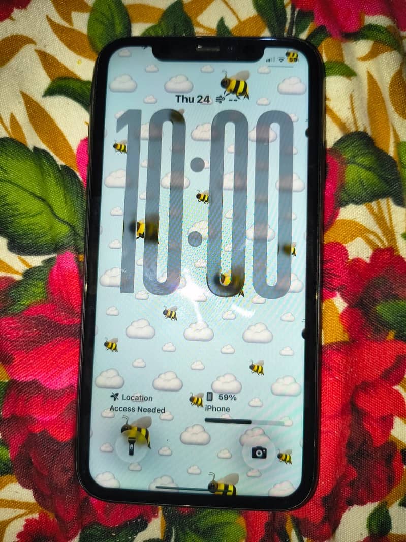Apple iPhone 11 3
