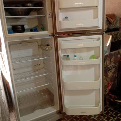 dawlance fridge