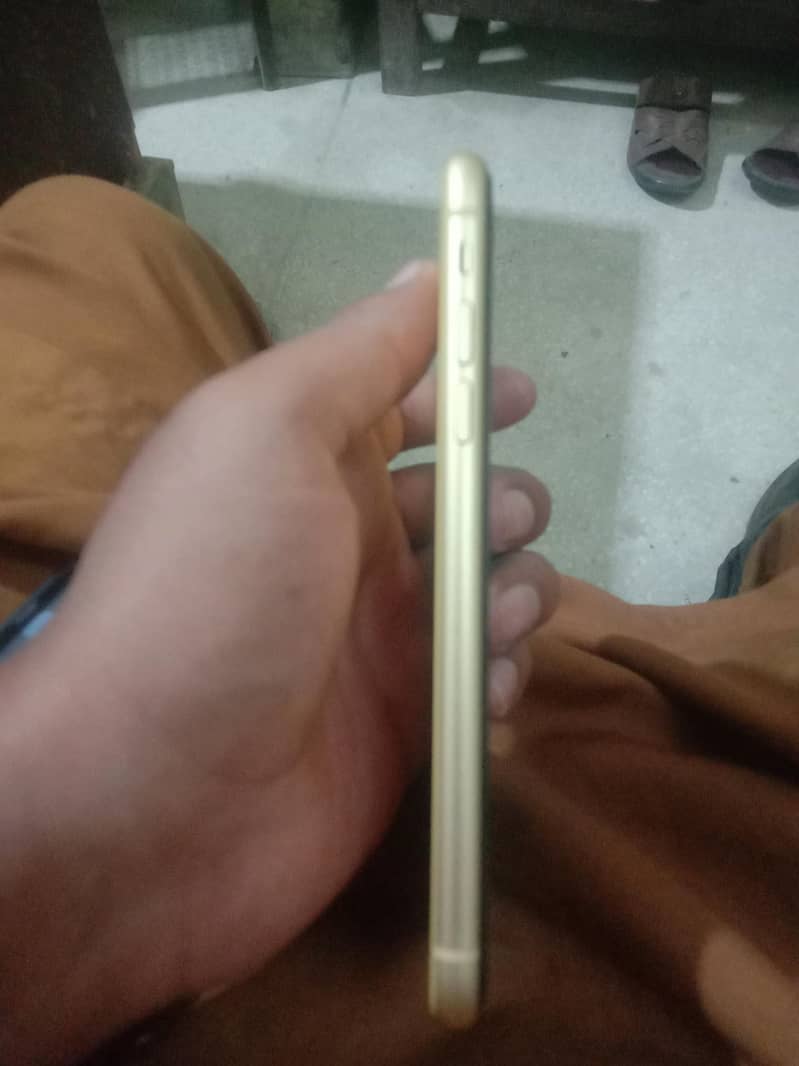 Apple iPhone XR 2