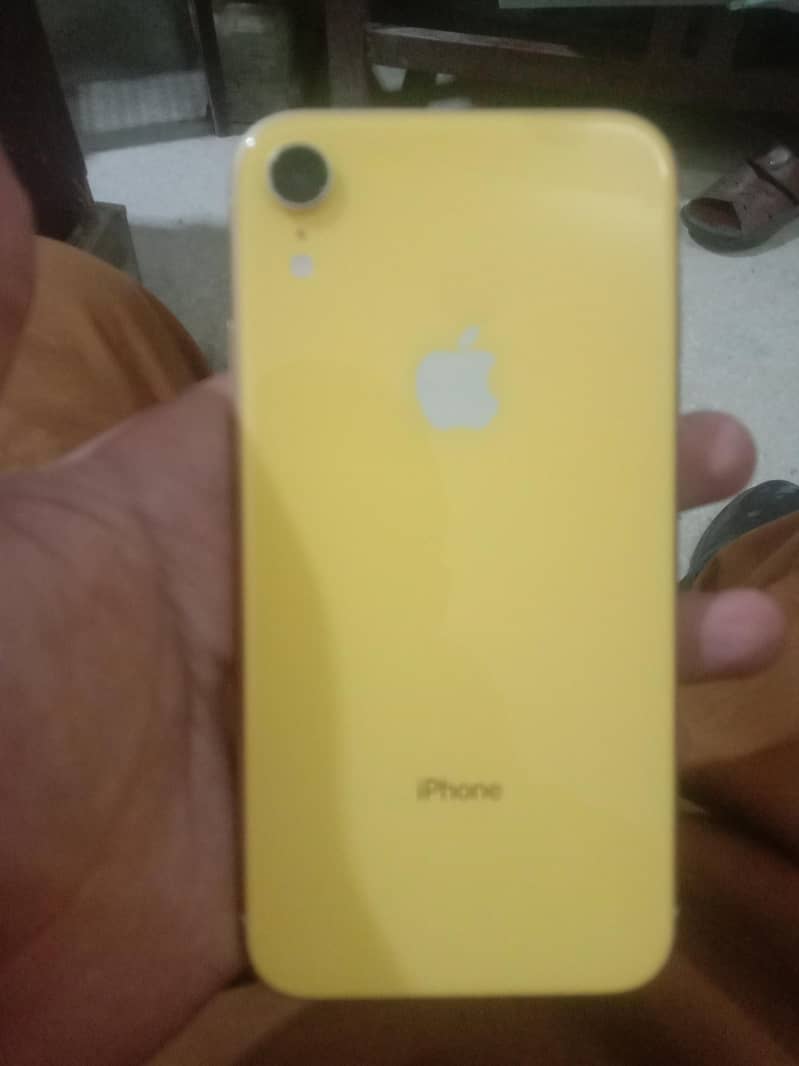 Apple iPhone XR 5